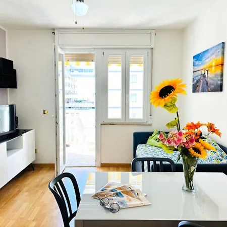 Sun, And Comfort-beahost Apartment *